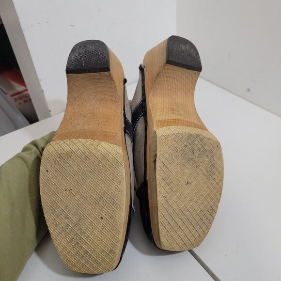 Vintage 1970's Like New Clark's Wooden Clogs with Suede Upper Size 7 - Picture 7 of 7